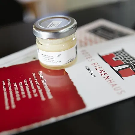 בית נופש Rotes Bienenhaus *
