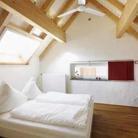 Rotes Bienenhaus Prázdninový dům *